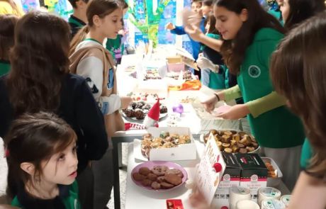 scoala-arc-scoala-privata-sector-3-targ-dulce-briose-decembrie-2024 (5)