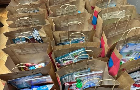 cadouri-scoala-arc-asociatia-down-bucuresti-romania-2025 (2)