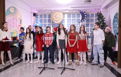 craciunul-scolii-metropolitane-arc-2025 (24)