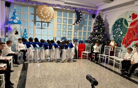 craciunul-scolii-metropolitane-arc-2025 (26)