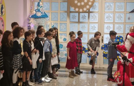 craciunul-scolii-metropolitane-arc-2025 (3)