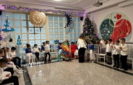 craciunul-scolii-metropolitane-arc-2025 (30)