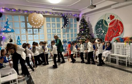 craciunul-scolii-metropolitane-arc-2025 (32)