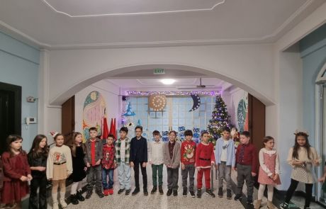 craciunul-scolii-metropolitane-arc-2025 (4)