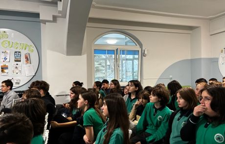 scoala-arc-noutati-inteligenta-artificiala-avantaje-probleme-4